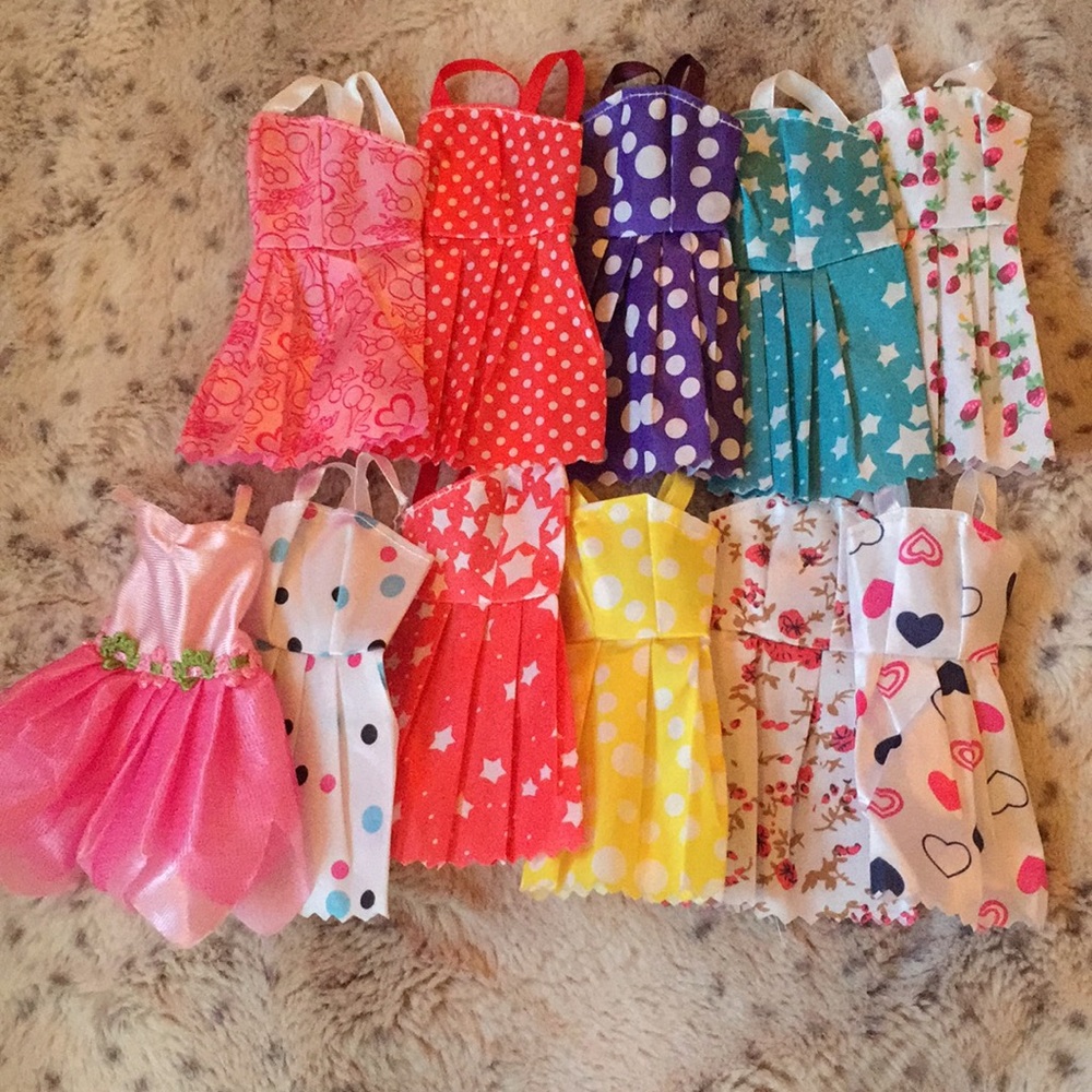 BARBIE DRESSES!